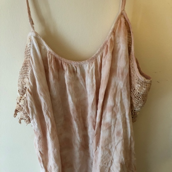 Off the shoulder Charlotte Russe top - Picture 2 of 3